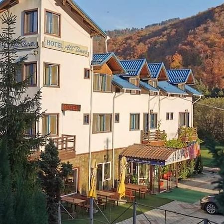 Hotel All Times Timișu de Jos Eksteriør billede