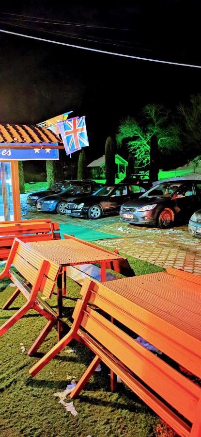 Hotel All Times Timișu de Jos Eksteriør billede